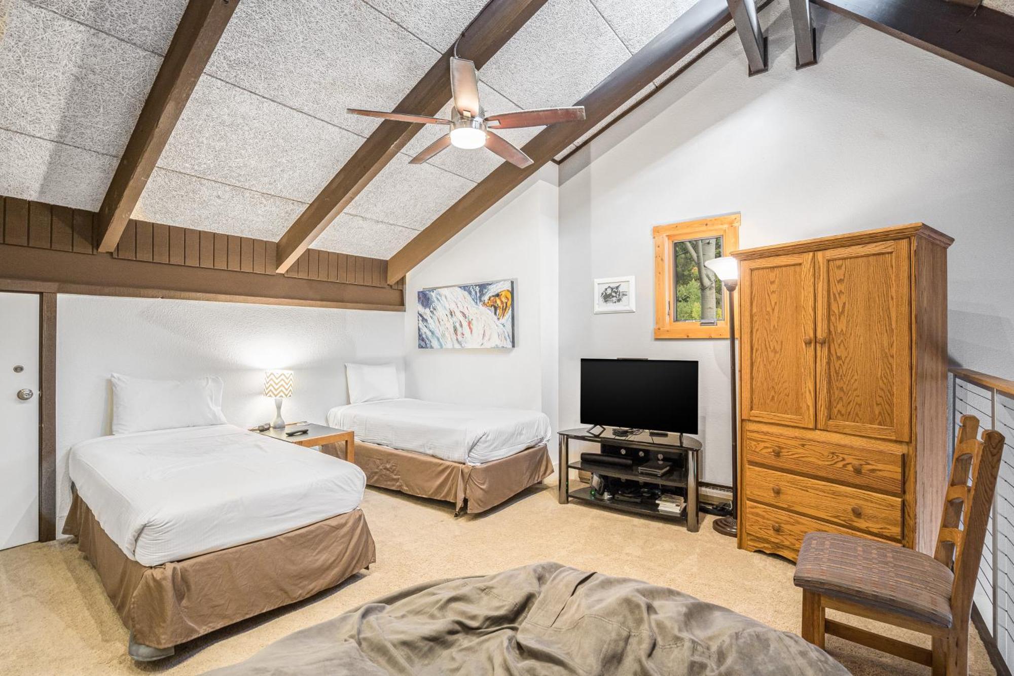 Yampa View Villa Steamboat Springs Room photo